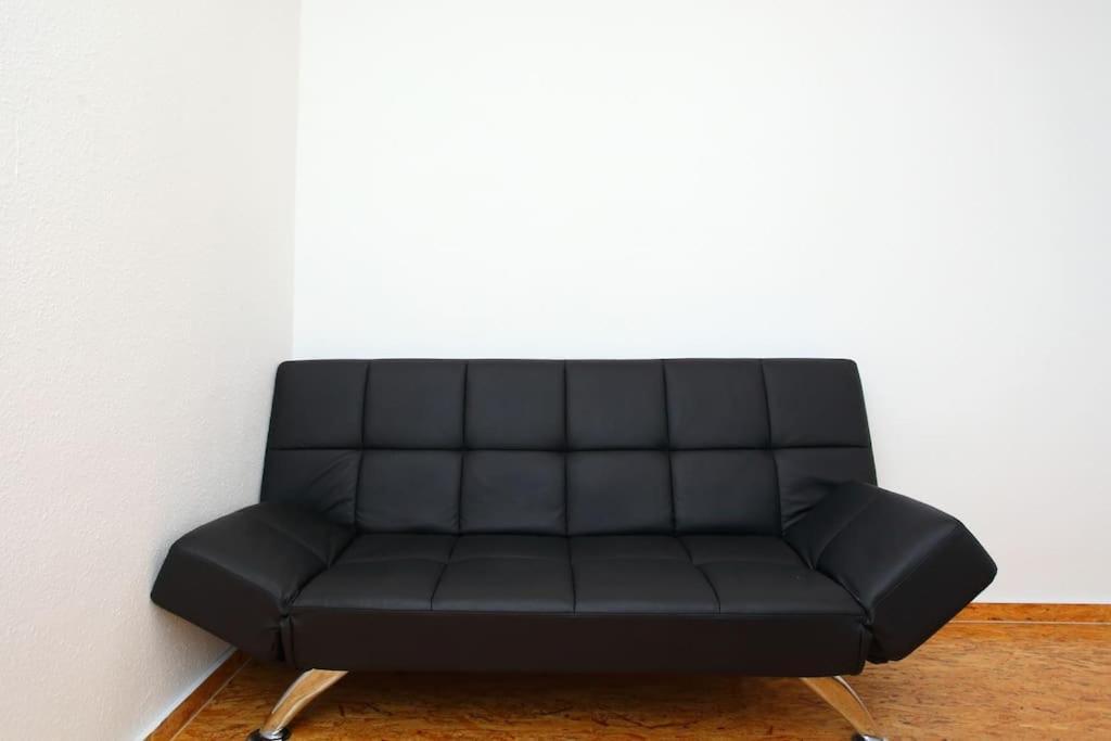 Apartment Stylish 3 Bedroom Nürnberg